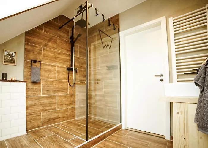 Anton Апартаменты *